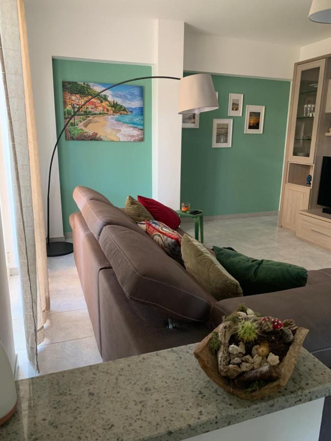 הוילה סנטה תרזה די ריבה Torrevarata Vacanze מראה חיצוני תמונה
