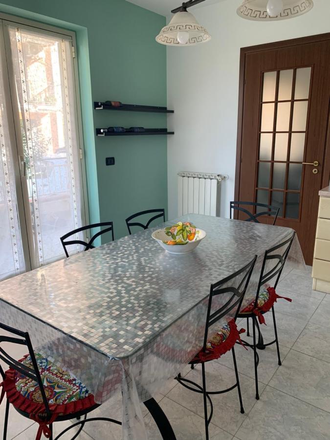 הוילה סנטה תרזה די ריבה Torrevarata Vacanze מראה חיצוני תמונה